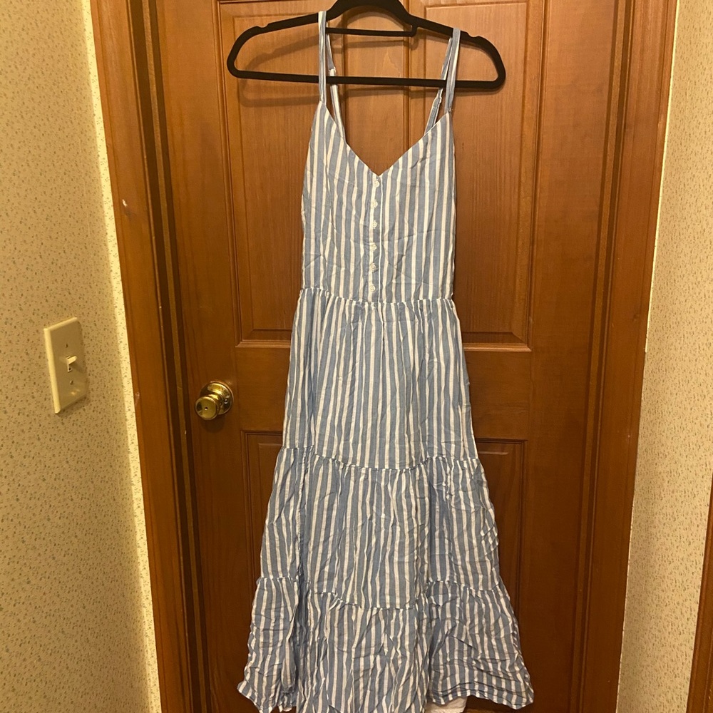 Old navy maxi dress.